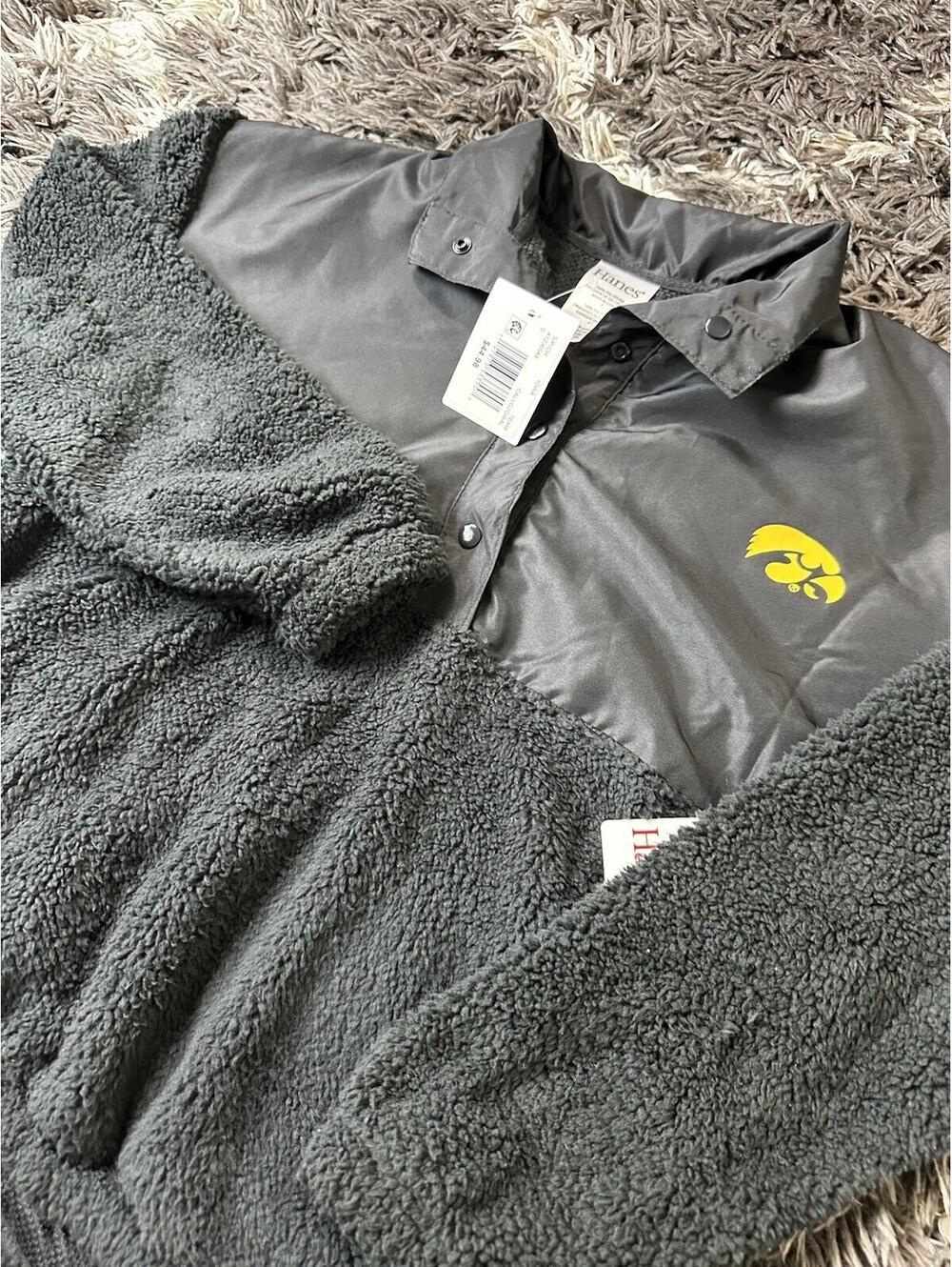 NWT Hanes Iowa Hawkeyes Sherpa Fleece Pullover Jacket Black Size S